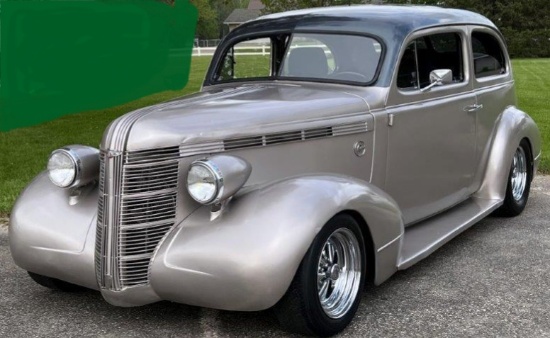1937 Pontiac Street Rod