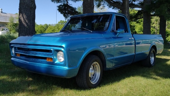 CUSTOM 1967 CHEVROLET C10