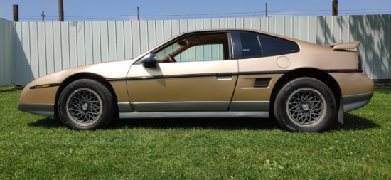 1987 Poniac Fiero GT
