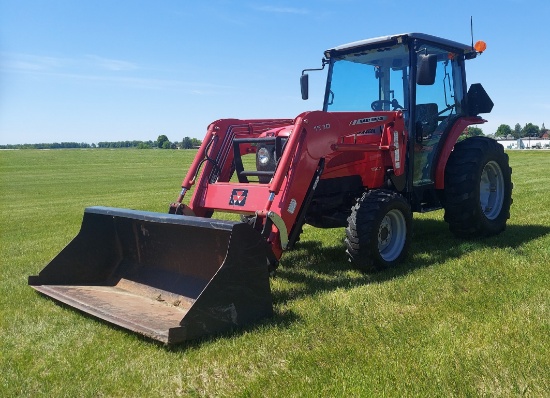 Massey Ferguson 1547 4x4/1530 loader