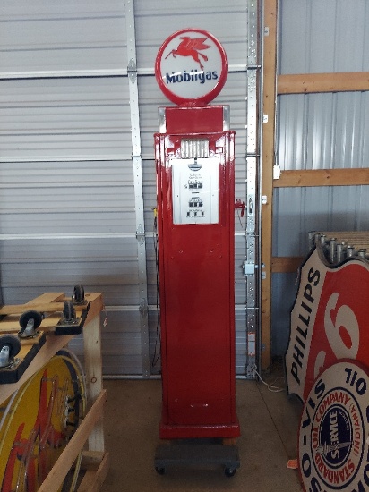 Gilbert & Barkker Gas pump standard  Without globe