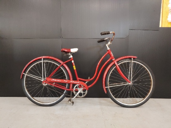 1960's Schwinn Deluxe Hollywood 26" bike