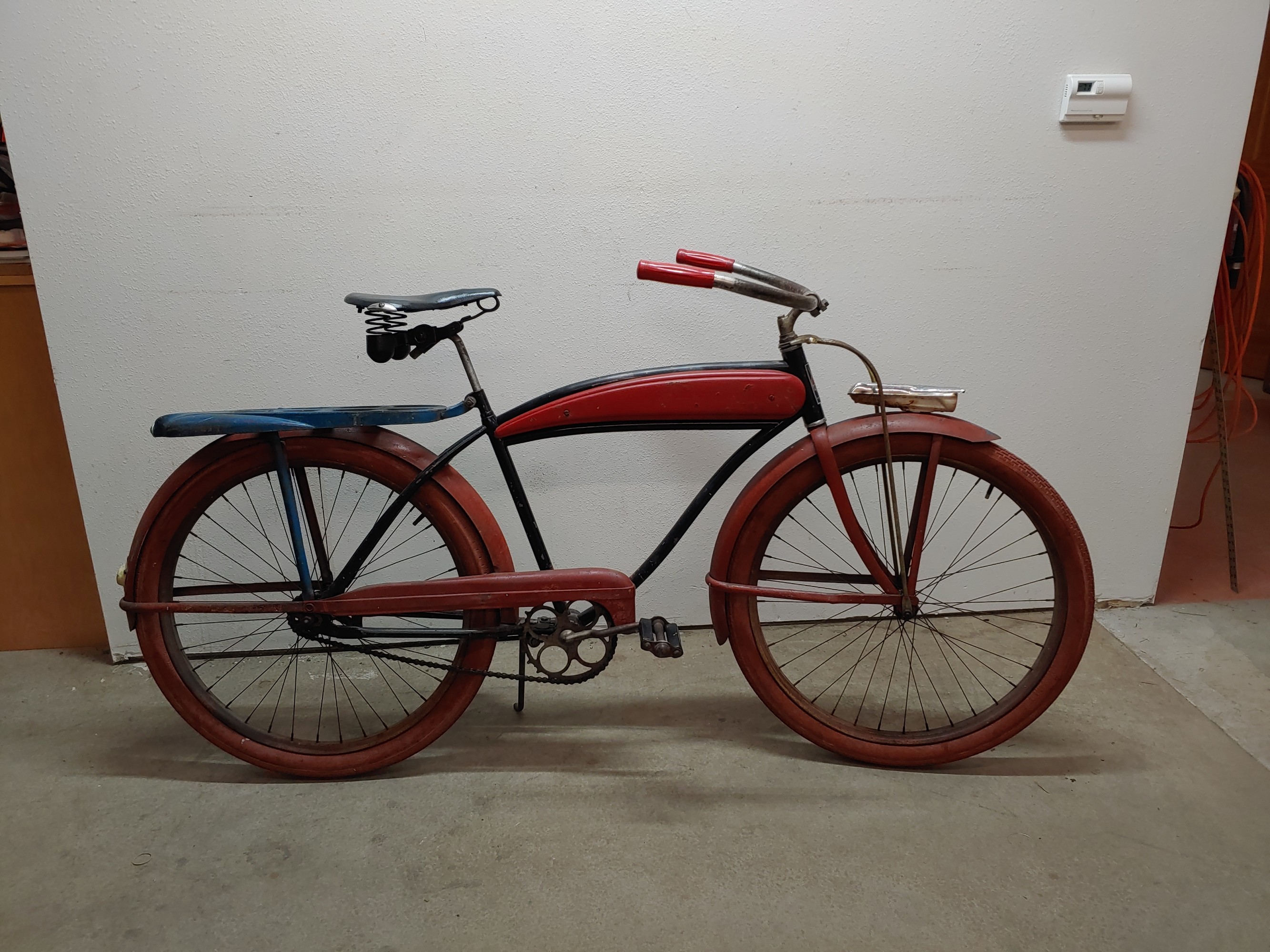 Pre War JC Higgins Sears skip tooth tank bike | Proxibid
