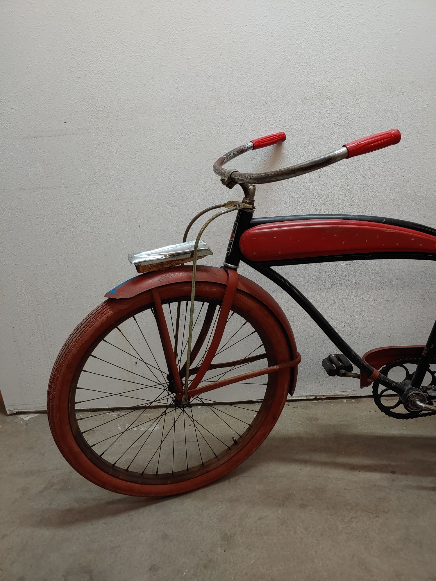 Pre War JC Higgins Sears skip tooth tank bike | Proxibid