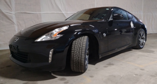 2015 NISSAN 370Z