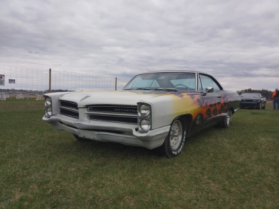 1966 PONTIAC Bonneville