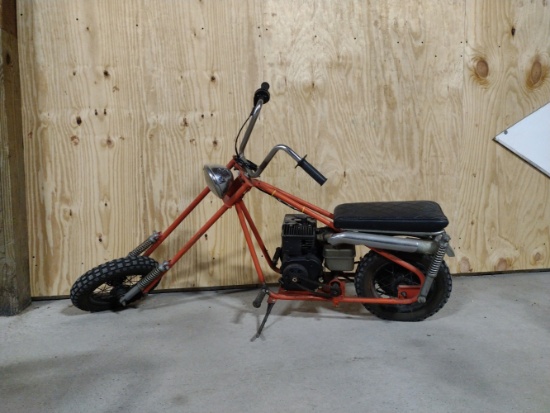 Off-road dirt bike with chopper forks