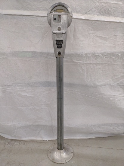 Duncan Single Parking Meter