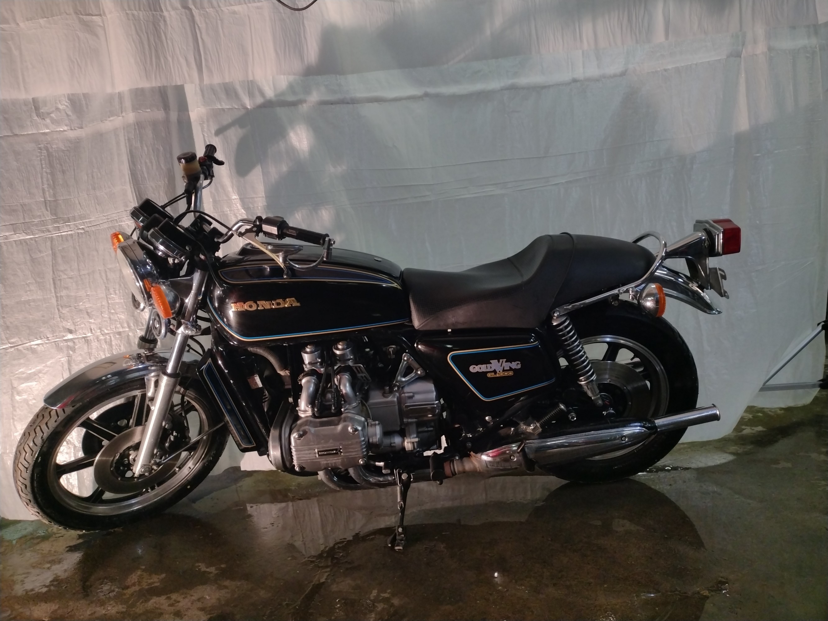 Motorcycle 1977 HONDA Goldwing GL 1000 Proxibid