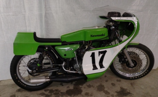 Motorcycle 1968 KAWASAKI 500 Triple