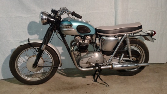 Motorcycle 1965 TRIUMPH