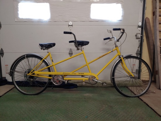 Schwinn Deluxe Twin 26" Tandem Bicycle