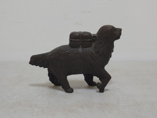 Cast iron rescue dog Bank