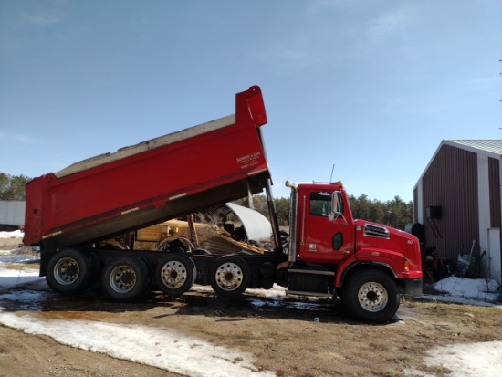 2013 WESTERN STAR quad Axle dump truck 4700