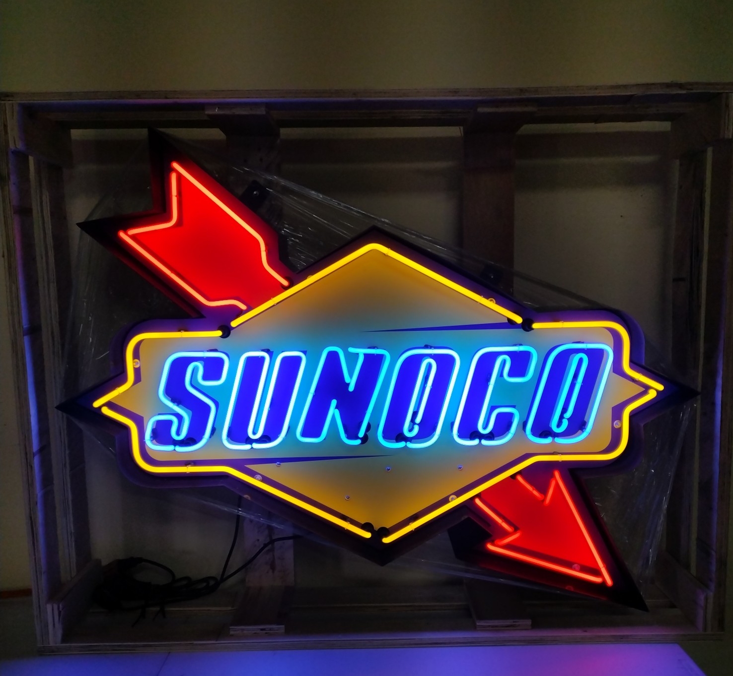 Sunoco Arrow Neon Gas Sign | Proxibid