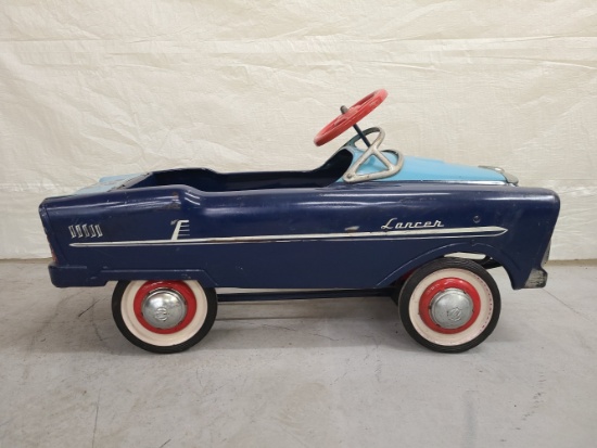 1950s Murray Lancer Peddle Car