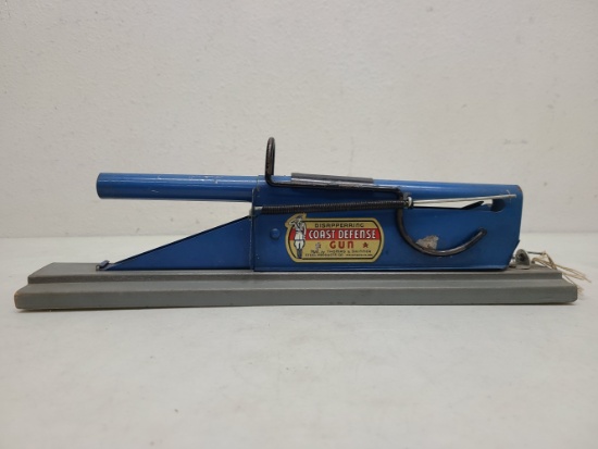 1930s Thomas Skinner Disappearing Coast Defense Gun Toy