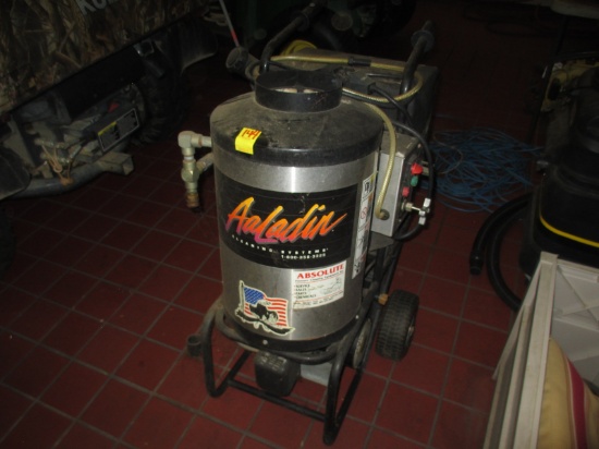 STEAM CLEANER-ALADIN 220V MOD 4081-NO WAND FOUND ON SITE