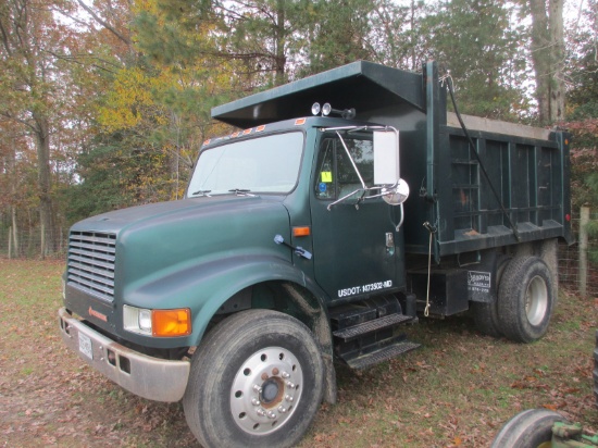 1991 INTERNATIONAL DUMP TRUCK