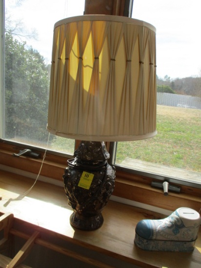 RETRO CERAMIC LAMP