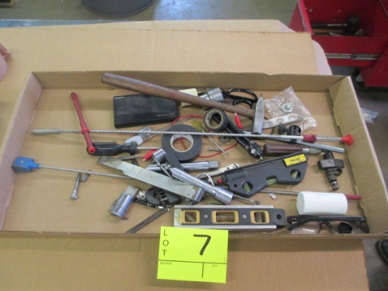 BOX LOT-ASSORTED HAND TOOLS-APPROXIMATELY 15 PCS