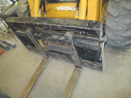SKID STEER FORK TINES ATTACHMENT