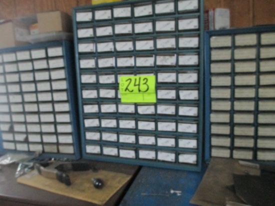 LOT-3 PLASTIC ASSORTMENT BINS-WIRE LINKS AUGAT WIRING lLINKS/CONNECTORS