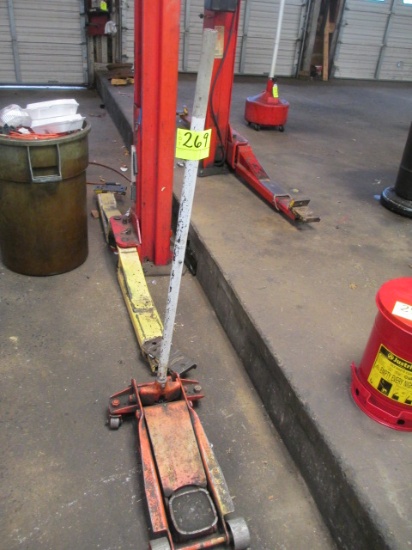 HYD. FLOOR JACK-WORKS