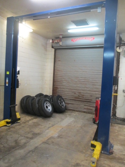CHALLENGER TWIN POST CL10V3 10,000 LB. CAP. 220V SINGLE PHASE-INSTALLED 2018