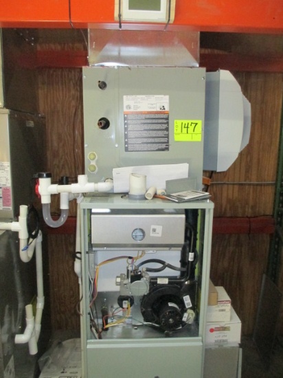 TRAINING STATION-FOR TECHNICIAN TRAINING-BRYANT ELEC FURNACE SYSTEM WITH APRILAIRE 700 SYSTEM-