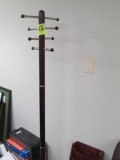 LOT-HAT RACK AND MAGAZINE RACK