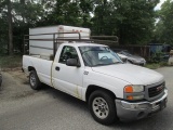 TRUCK RACK-8 FT RACK-LOCATED IN WEEDS BEHIND BUILDING-SIMILAR TO FILE PHOTO UNIT-RACK ONLY