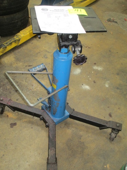 HYDRAULIC JACK BY OMEGA MFG.