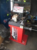 RANGER DST 64T TIRE BALANCER 220V SINGLE PHASE-ONLY 4 YEARS OLD-VERY CLEAN MACHINE.