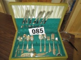 CUTTLERY-WM ROGERS PLATE 8 PLACE SETTING MISSING ONE KNIFE