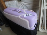 PORTABLE MASSAGE TABLE WITH TRAVEL BAG