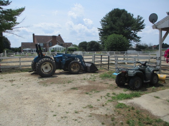 FORD/NEW HOLLAND 3930  4 WD TRACTOR WITH 7310 LOADER