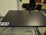 WORK TABLE 78X32X32 IN