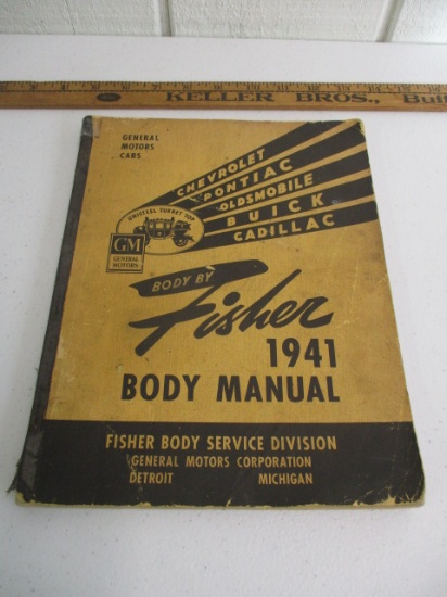 1941 GM FISHER BODY MANUAL. ORIGINAL. 130 PAGES. NICE CONDITION