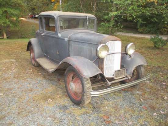 ANTIQUE CARS & PARTS-1932-36 FORDS-PARTS AND MORE