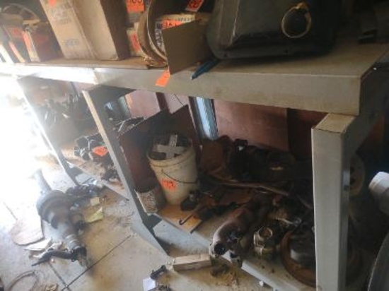 SHELVING IN  UNIT 292