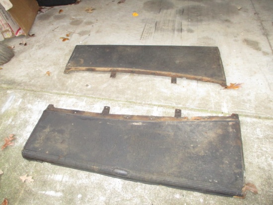 LOT-PAIR 1932 ORIGINAL RUNNING BOARDS