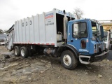 TRASH TRUCK 2004 MACK WITH LEACH PACKER-TRUCK SELLS WITH 15 DAY TITLE DELAY
