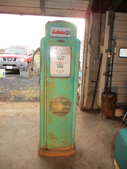 BENNETT MOD 541 SINCLAIR HC POWER X SUPER FUEL INSERTS AND KEROSENE DECAL ON BODY.