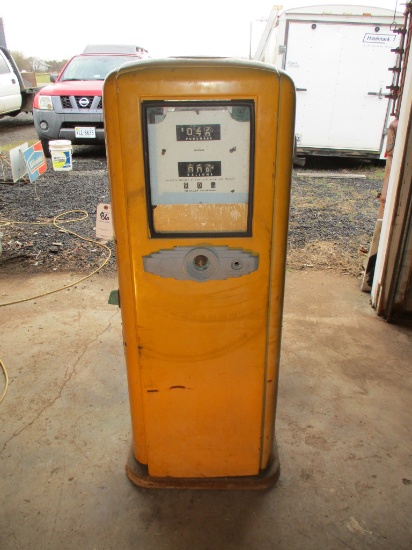 A.O SMITH MOD. L-1- CALCULATING PUMP-YELLOW=NICE PANELS AND MEDALLIONS. VERY ORIGINAL MACHINE