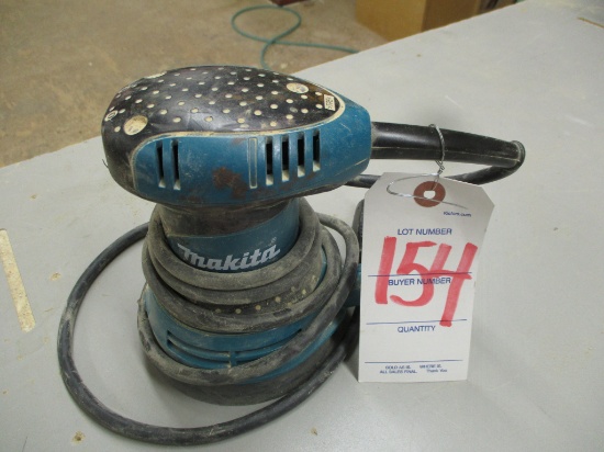 MAKITA B5030 PALM SANDER