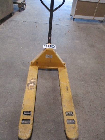 PALLET JACK U LINE 5500 LB CAP.-IN SERVICE
