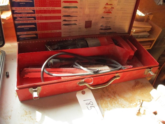 NILWAUKEE SAWZALL W/CASE 110V