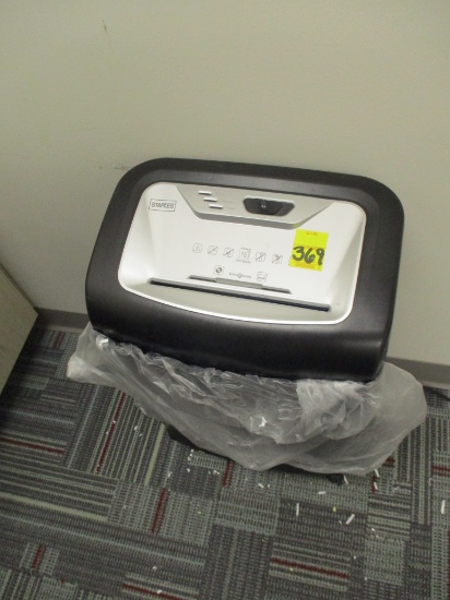 PAPER SHREDDER-STAPLES TXC5A