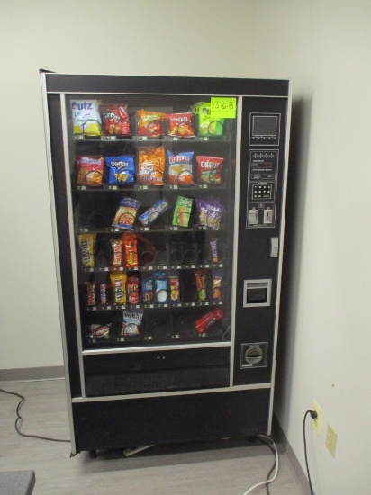 COIN OP VENDING MACHINE-SNACKS-NO KEY